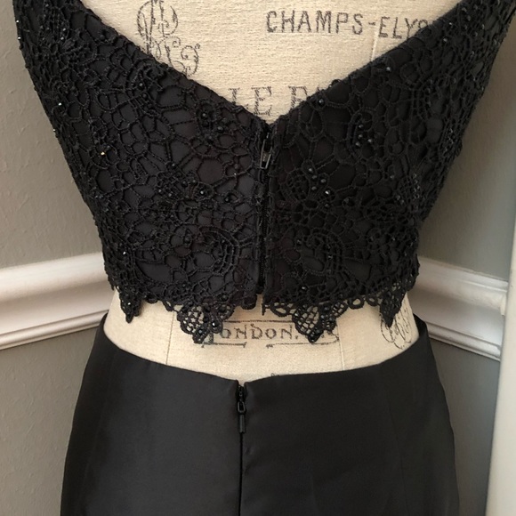 NEW ALYCE PARIS SZ 12 BLACK TWO PIECE LACE BEADED FORMAL EVENING GOWN - Picture 12 of 16